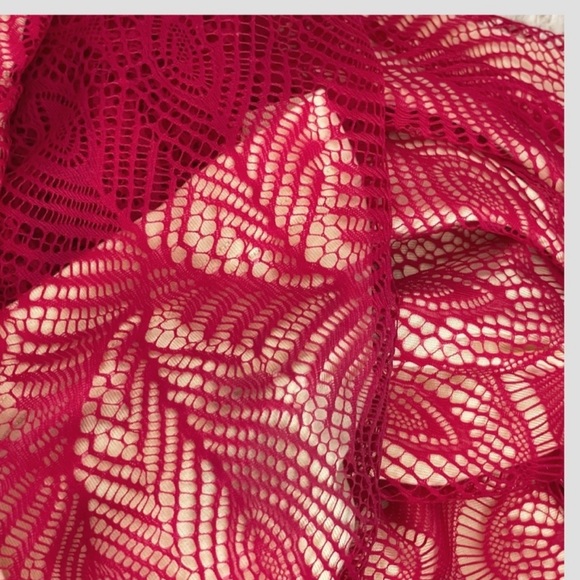 Bebe Red Lace Overlay Bodycon Dress Sz S - Picture 9 of 10